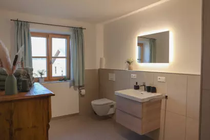 21_eberlhof-chiemsee_bergblick