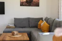 12_eberlhof-chiemsee_bergblick