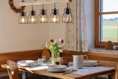 07_eberlhof-chiemsee_bergblick